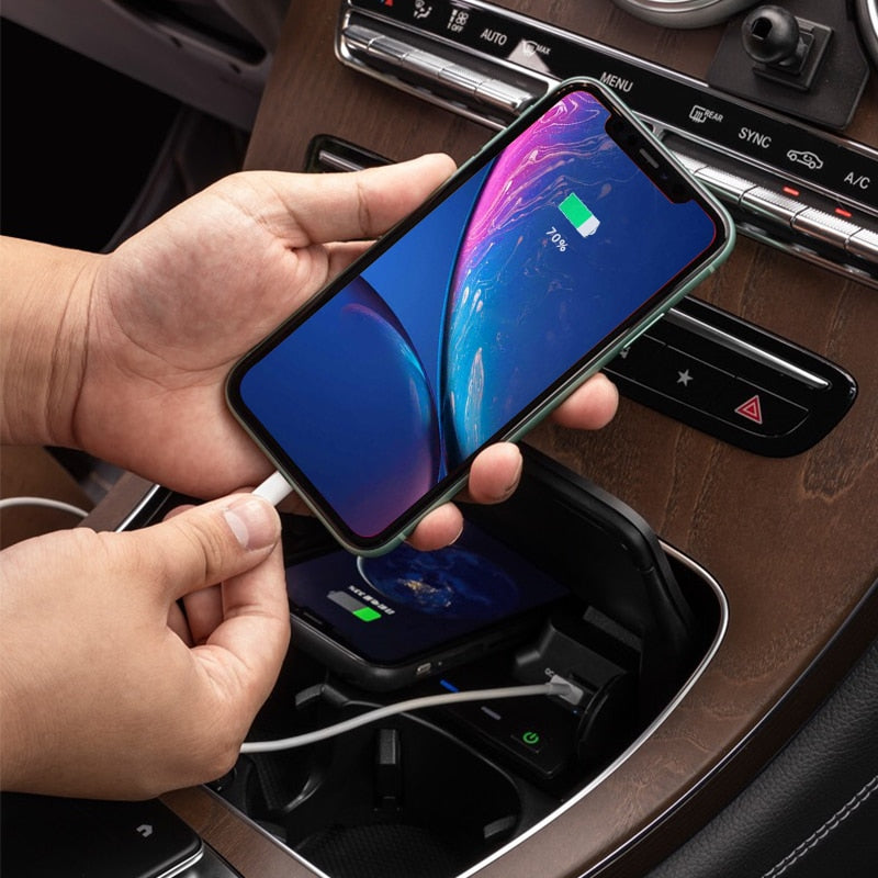 for Mercedes Benz W205 AMG C43 C63 AMG GLC 43 GLC 63 X253 C Class GLC 10W car wireless charger QI phone charger charging case