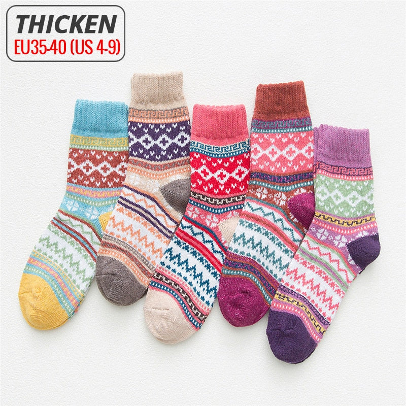 HSS Brand 5 Pairs Winter Men&#39;s Socks Thicken Sheep&#39;s Wool Socks Warm Men Retro Style Colorful Fashion Man Socks For Snow boots