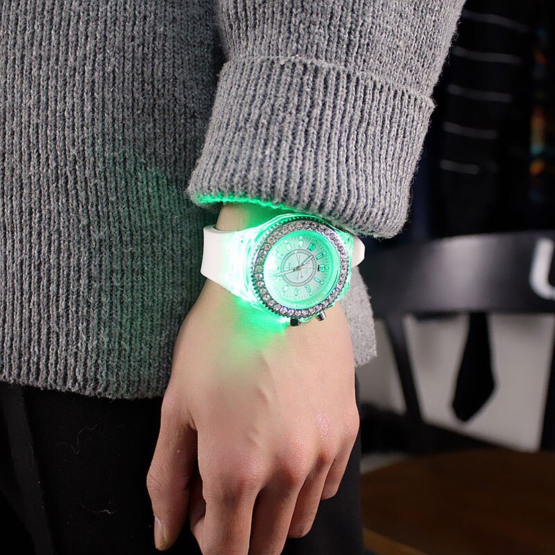 Women Flash Luminous Personalized Rhinestone Led Watch Trends Students Lovers Jellies Woman Men&#39;s Watches Light Wrist Watch