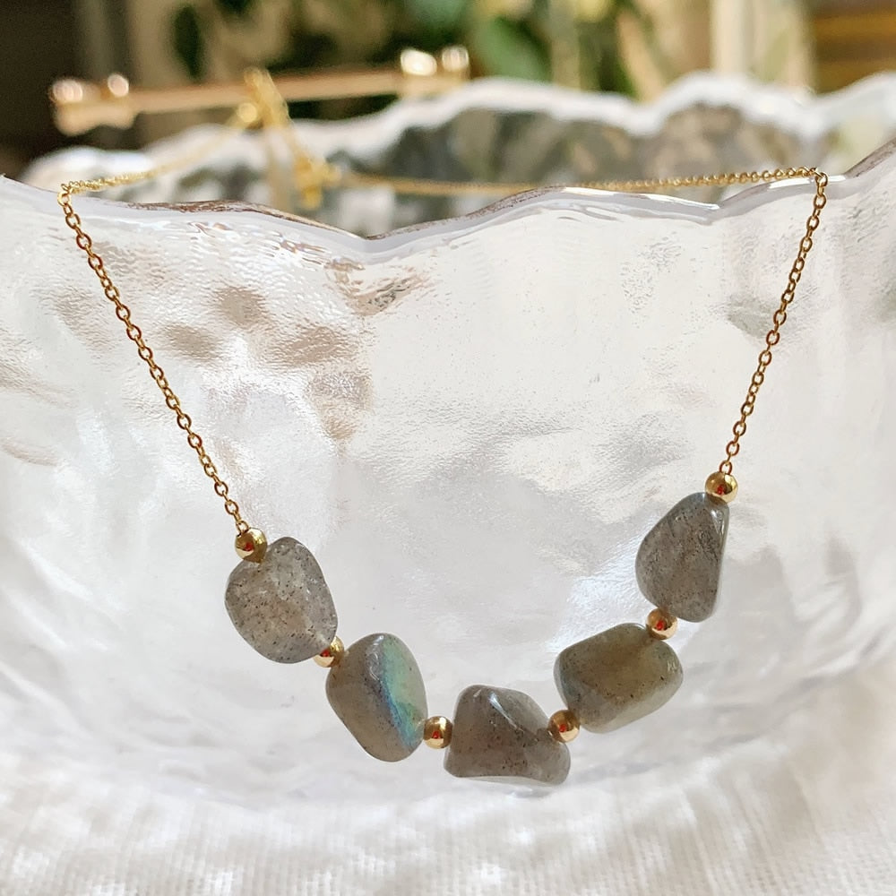 Minimalist Natural Crystal Stone Necklace Irregular Mineral Quartz Citrines Fluorite Purple Crystal Charm Tiny Chain Choker