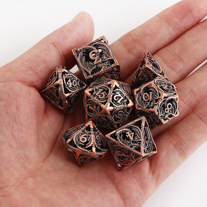 7pcs Pure Copper Hollow Metal Dice Set D&D Metal Polyhedral Dice Set for DND Dungeons and Dragons Role Playing Games